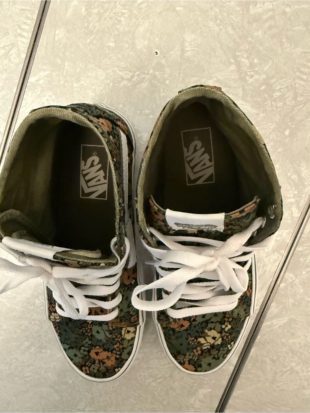 Vans Sk8-Hi Floral Camo High-Top Sneakers - Green/Orange Men’s 5.5/Women’s 7